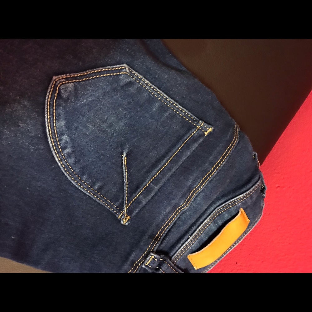 JEANS😍 - Picture 3 of 4
